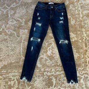 KanCan size 5 skinny jeans